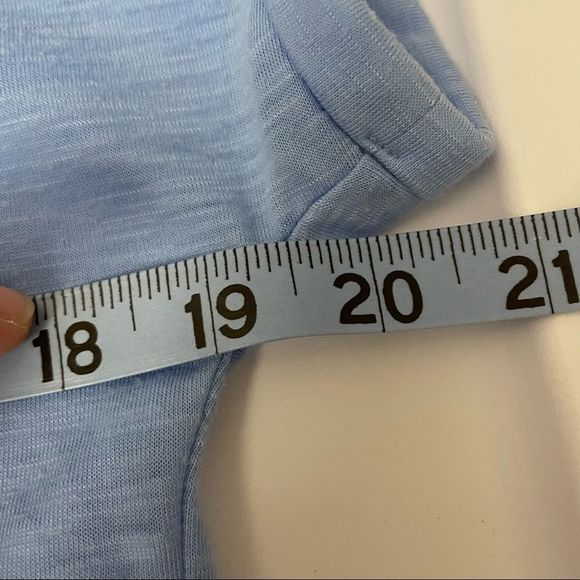 Lilly Pulitzer Womens Luxletic Corinna Tee periwinkle , slub knit size XS - Picture 8 of 9